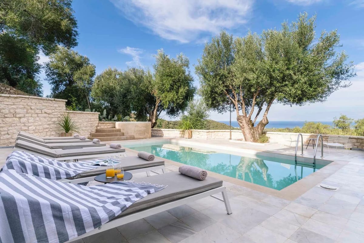 Albatross Villa in Corfu