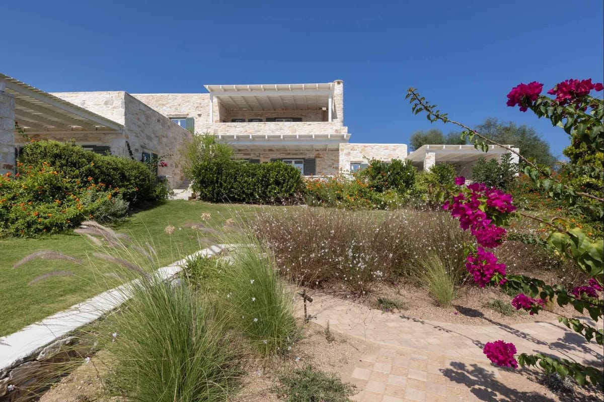 Paros luxury villa Dorothea in Santa Maria - 3