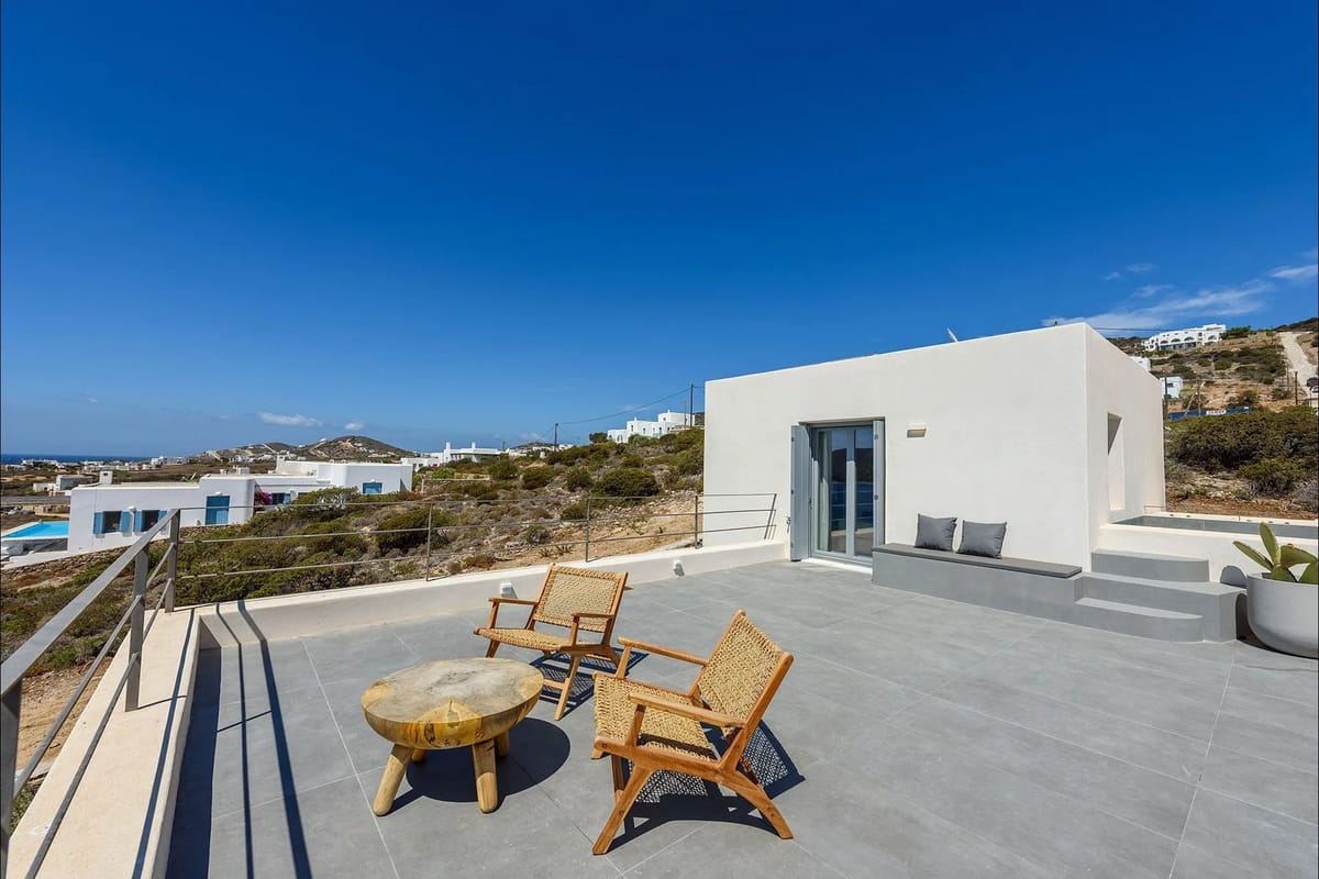 Antiparos luxury villa Skyblue in Agios Georgios - 1