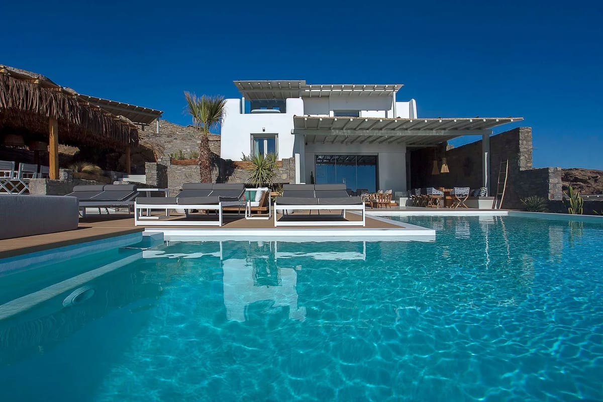 Aerial villa in Mykonos