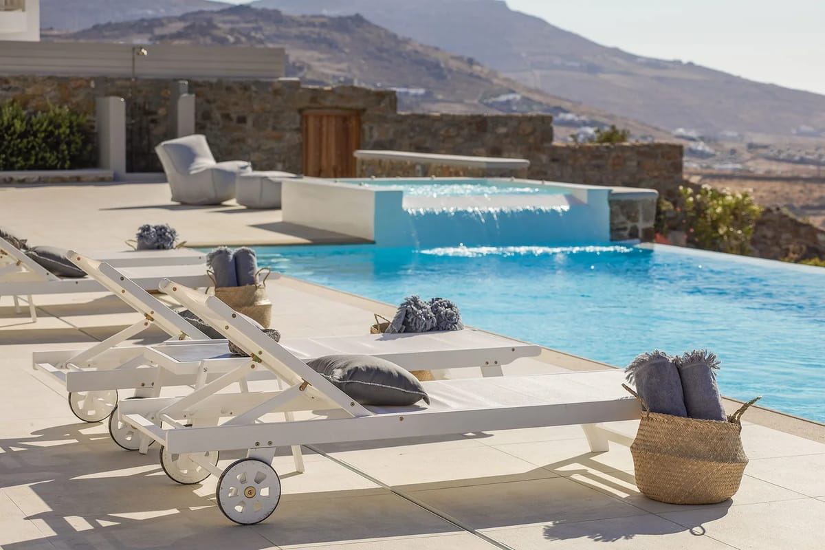 Mykonos luxury villa Victoria in Kalafatis - 1