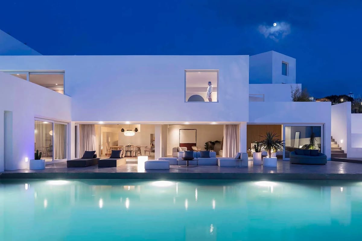 Avant Garde Villa in Santorini