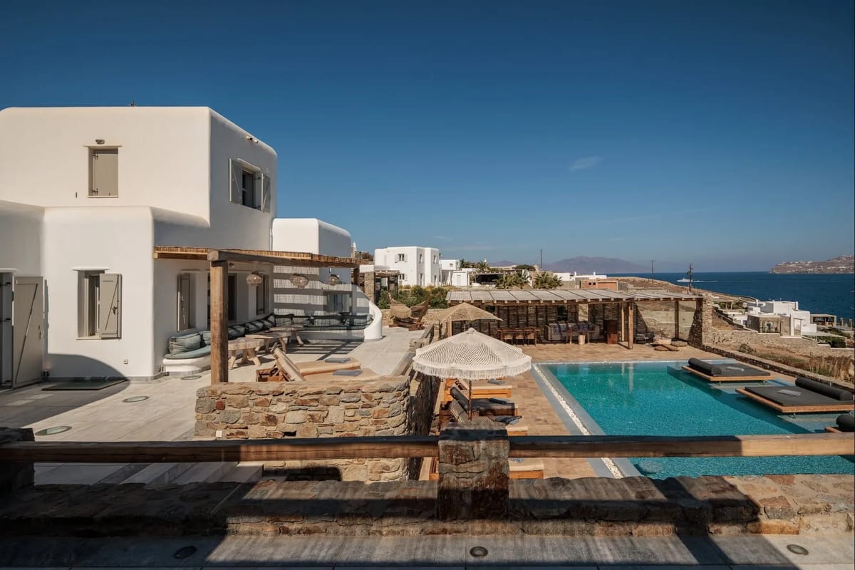 Swan Villa in Mykonos