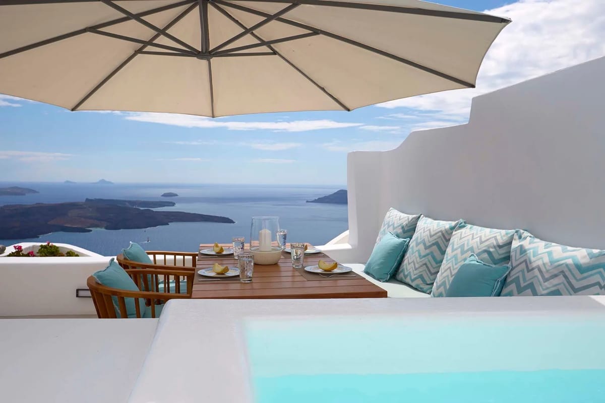 Cliff Haven Villa in Santorini