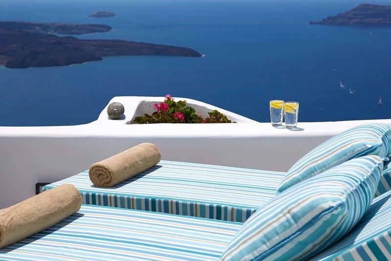 Santorini luxury villa Cliff Haven in Imerovigli - 4
