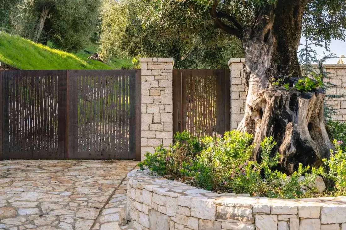 Corfu luxury villa Phoenix in Vasilika - 3