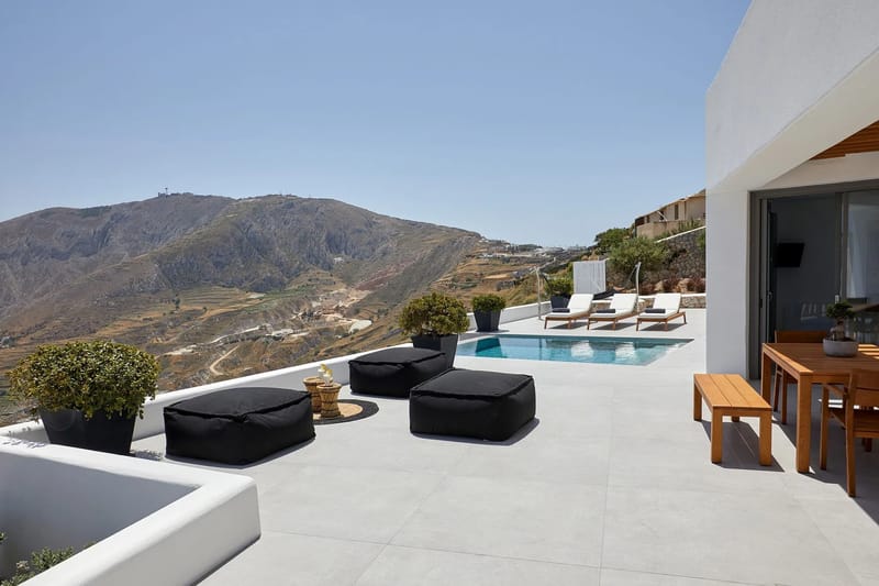 Santorini luxury villa Papaya in Pyrgos Kalistis - 1