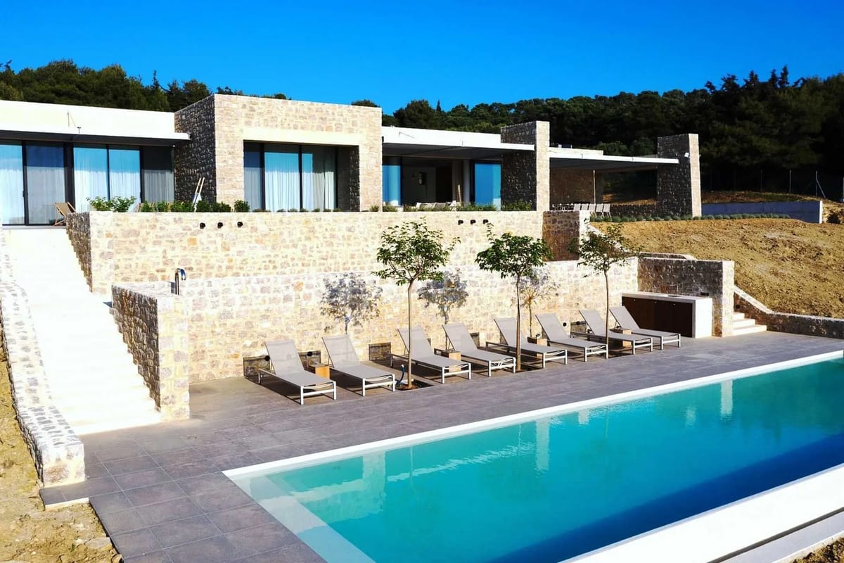 Elodie Villa in Messinia