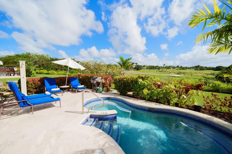 Royal Westmoreland – Cherry Red