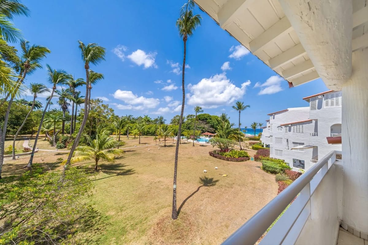 Glitter Bay Estate 314