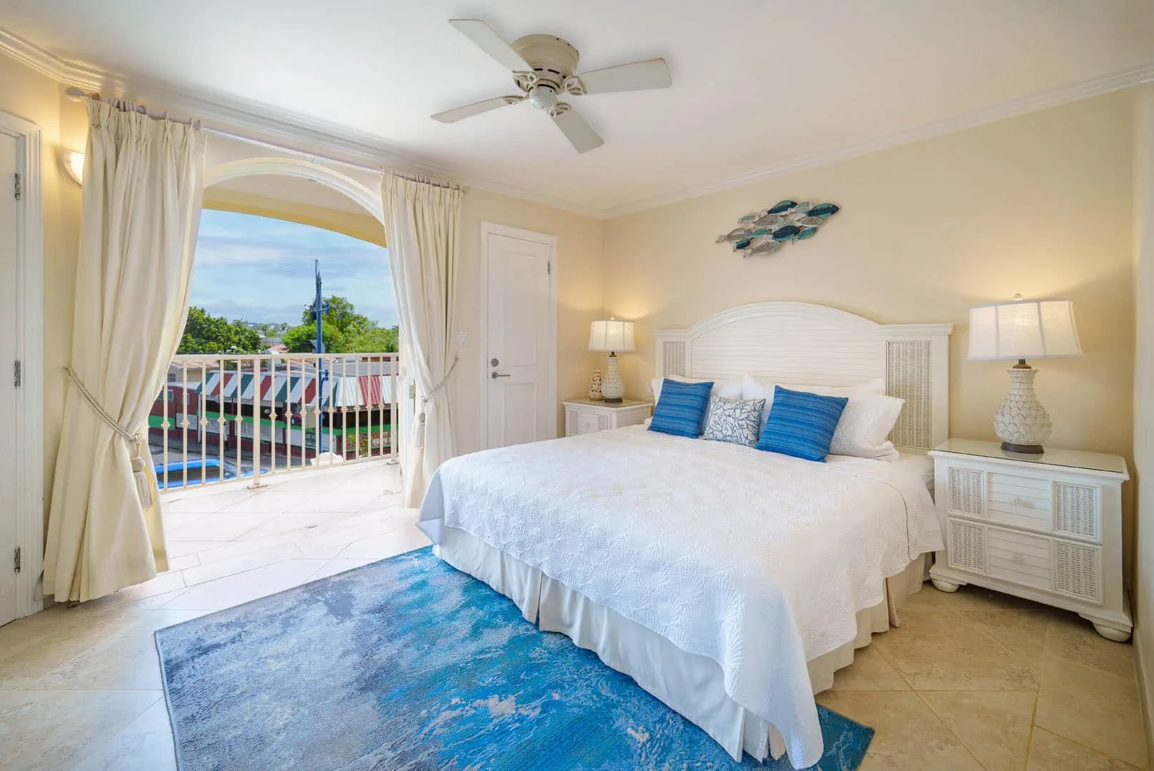 Sapphire Beach 112