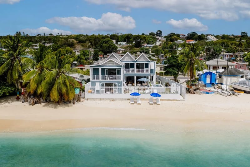 Sea Breeze Beach Villa (4 bed)