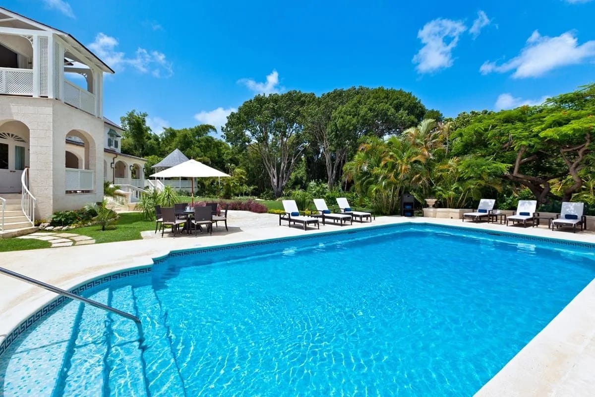 Sandy Lane – Windward