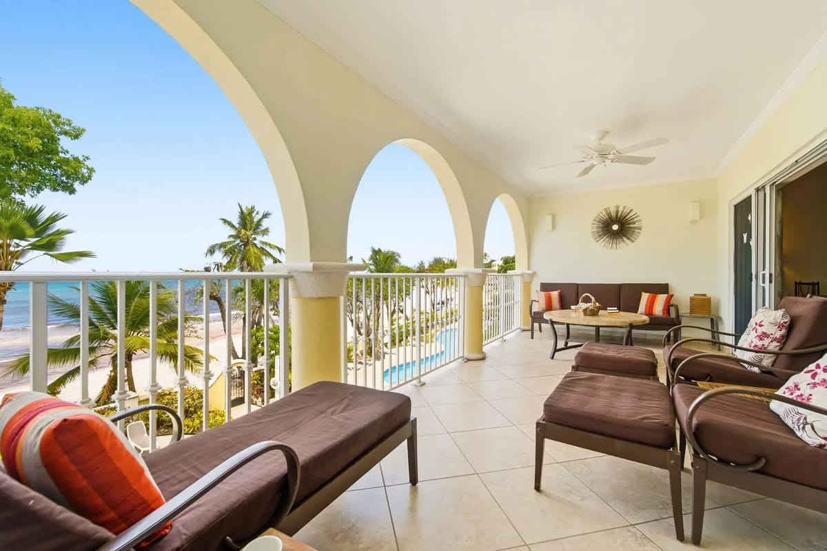 Sapphire Beach 209