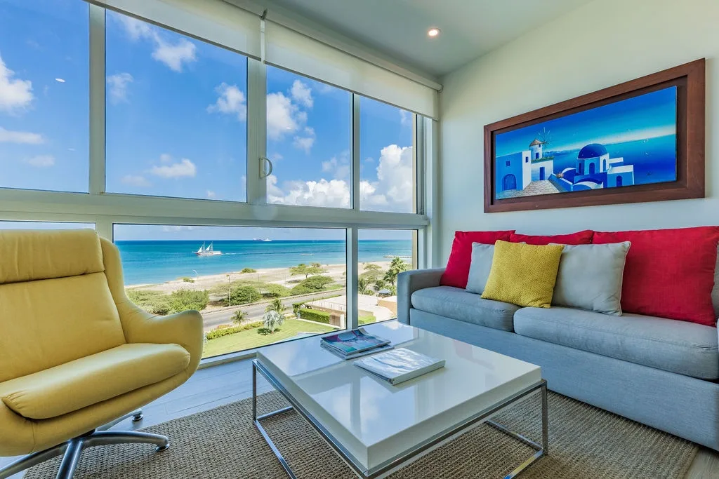 2BS-Blue536 - Relájese en este condominio ideal de 2 dormitorios con vista al mar y cama king