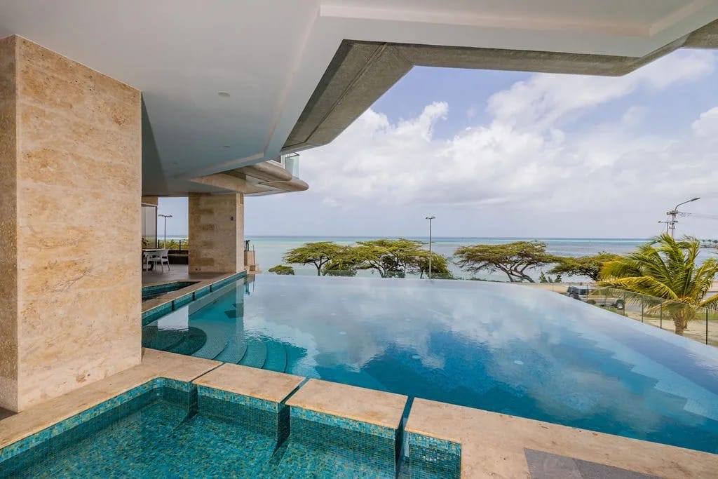 1BS-Coral1G - Modern 1BR Oceanfront Condo in Aruba