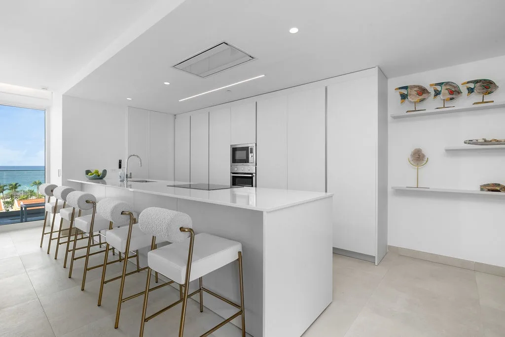 A360.W51 - Modern Luxury Condo in Aruba