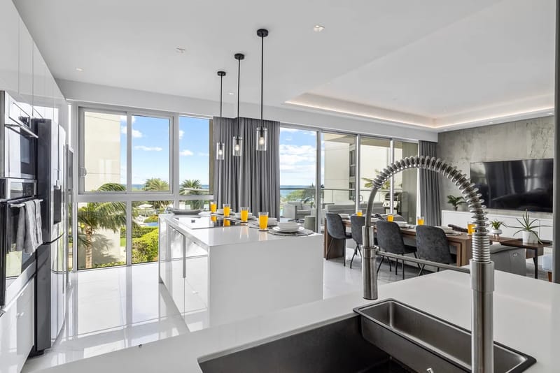 2BS-Azure232 - Luxury Oceanfront Condo at Azure | Eagle Beach