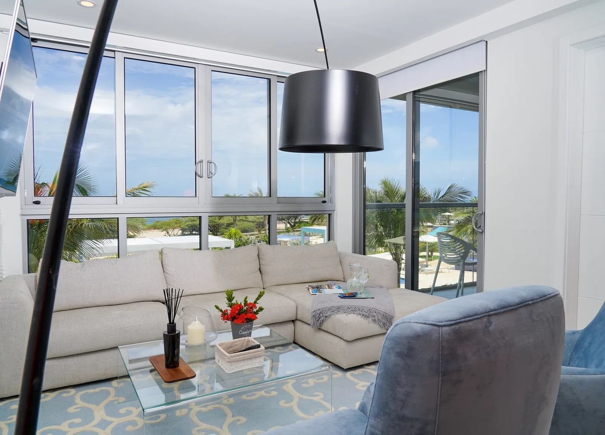 2BSD-Azure225 - Refugio tropical con piscina y vistas al mar