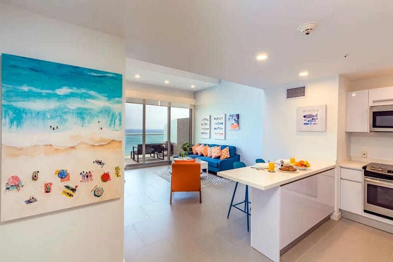 2BPH-AzurePH1-2 - The coziest ocean-view penthouse for 5!