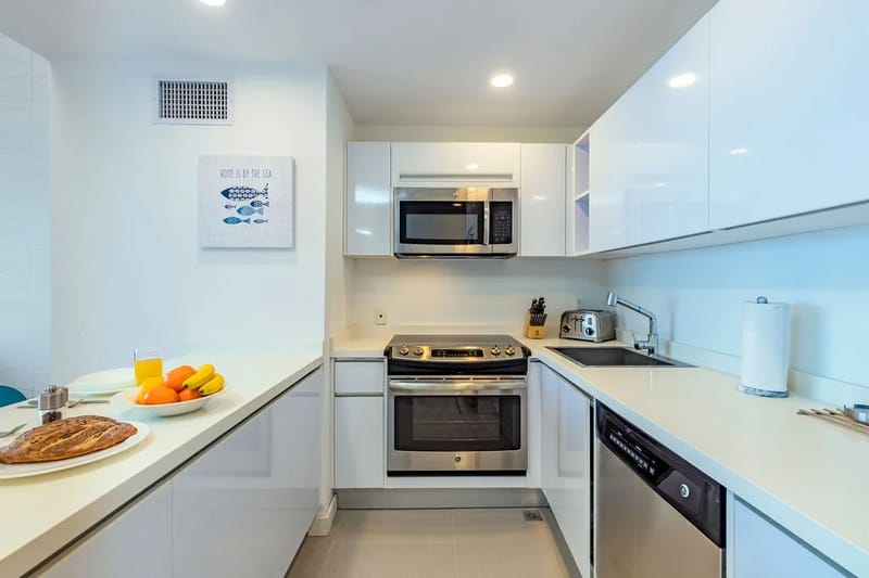 2BPH-AzurePH1-2 - The coziest ocean-view penthouse for 5!