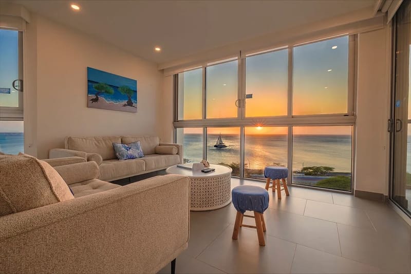 3BS-Azure628 - Exclusive Oceanfront Corner 3 bedroom 3 Bath Condominium