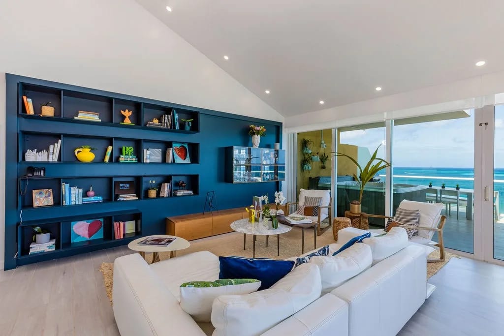4BPH-BluePh1-1- A place for everyone, designer's corner—Penthouse with BBQ