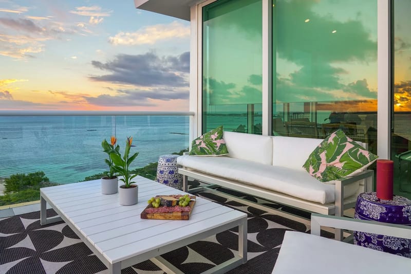 4BPH-BluePh1-1- A place for everyone,designer's corner-Penthouse with BBQ