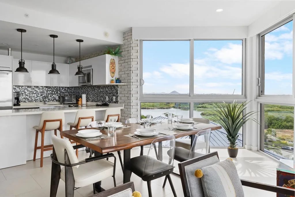 2BSDLX-Azure Ocean View Apartment in Aruba