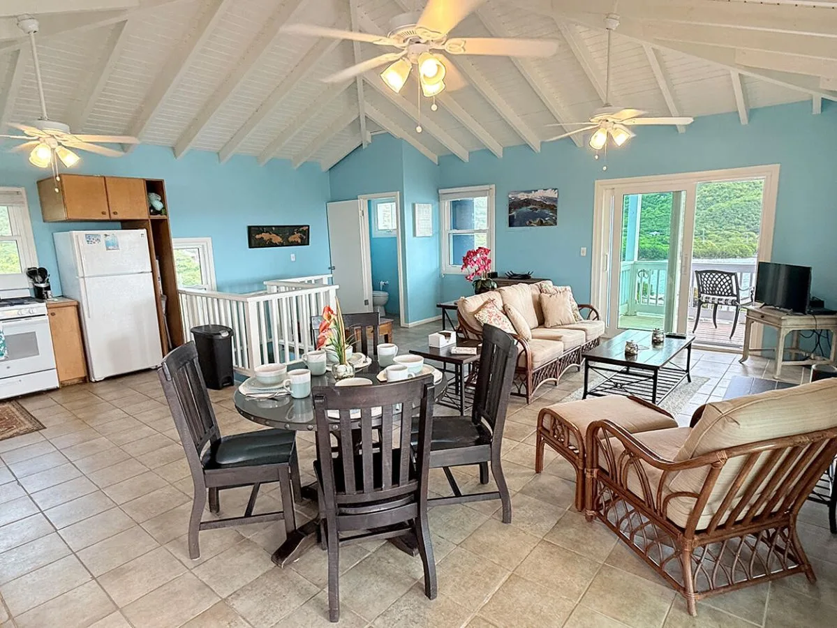 Bayhouse