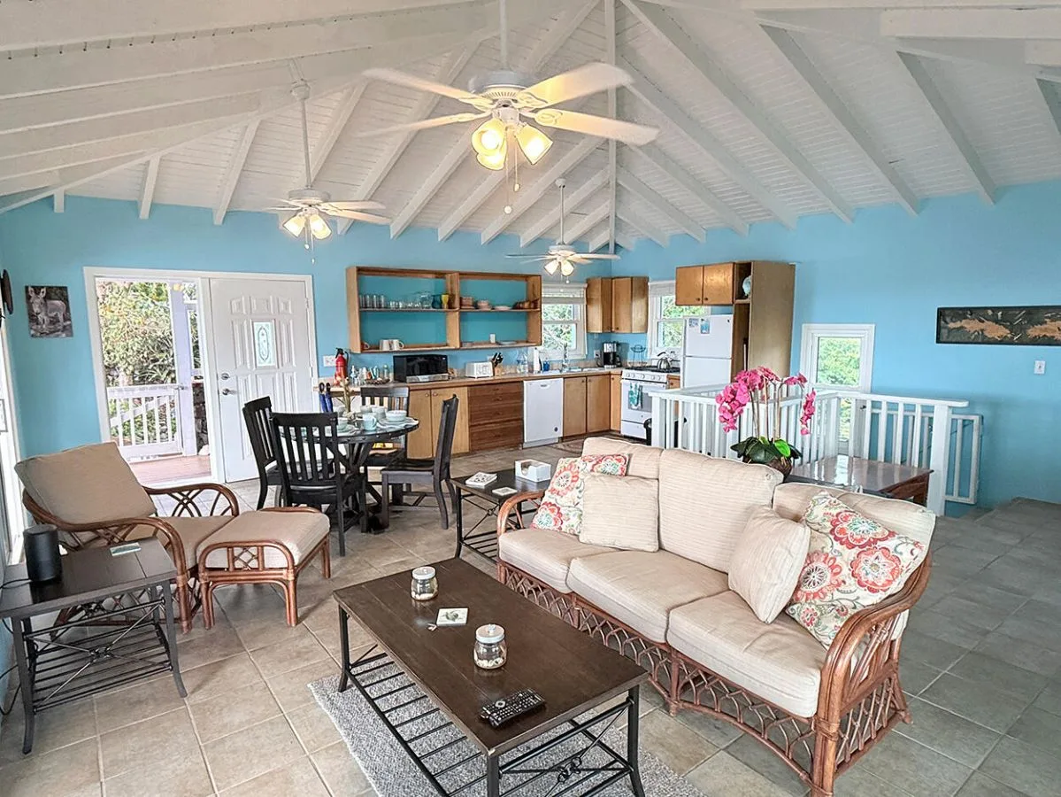 Bayhouse