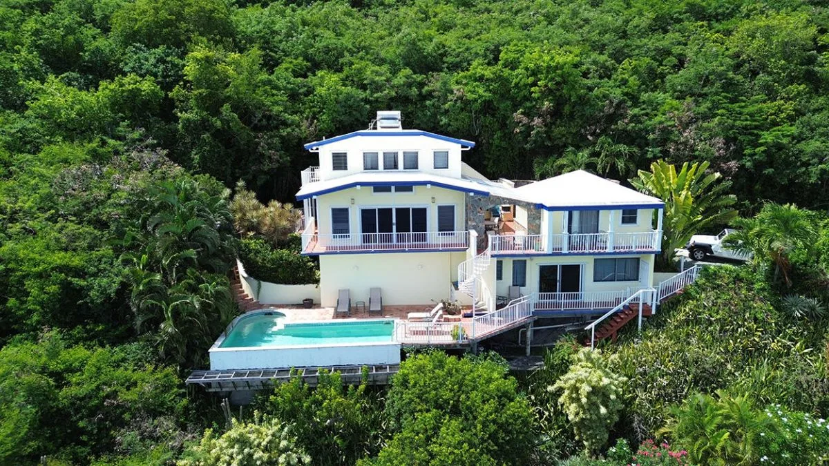 Vista exterior de One Love