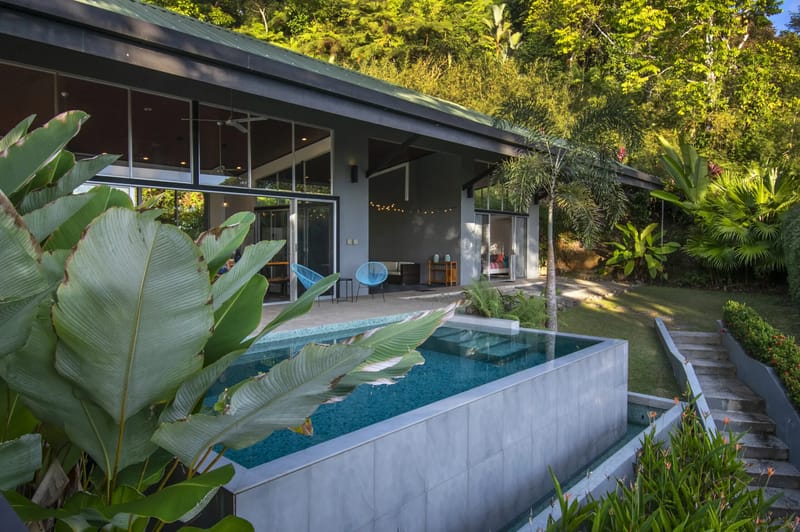 Casa Vidrio