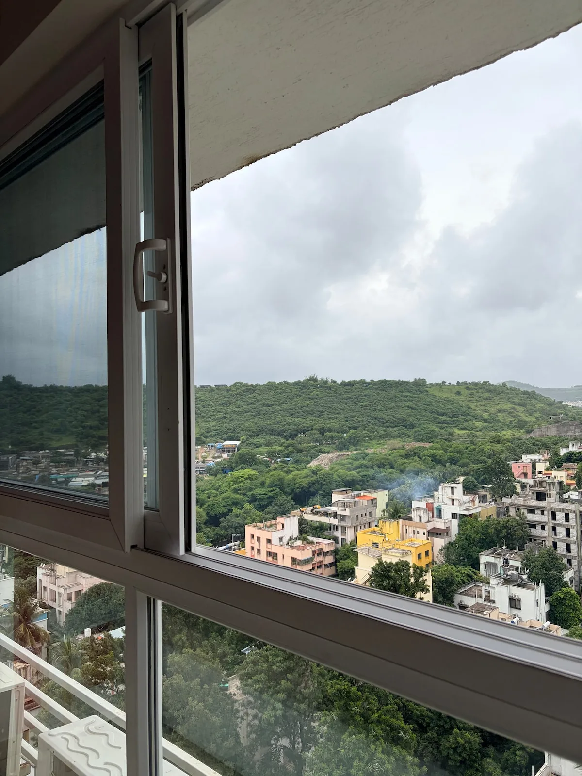 Cinema house :Studio W/ Popcorn maker in Pashan