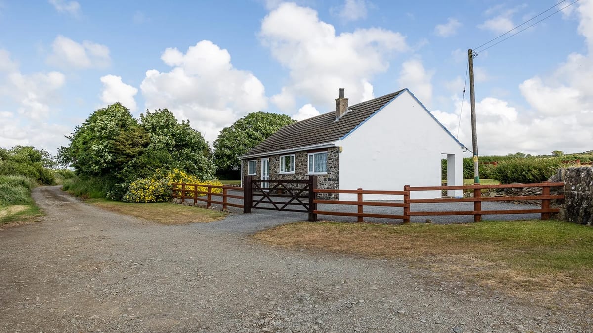Llanwg