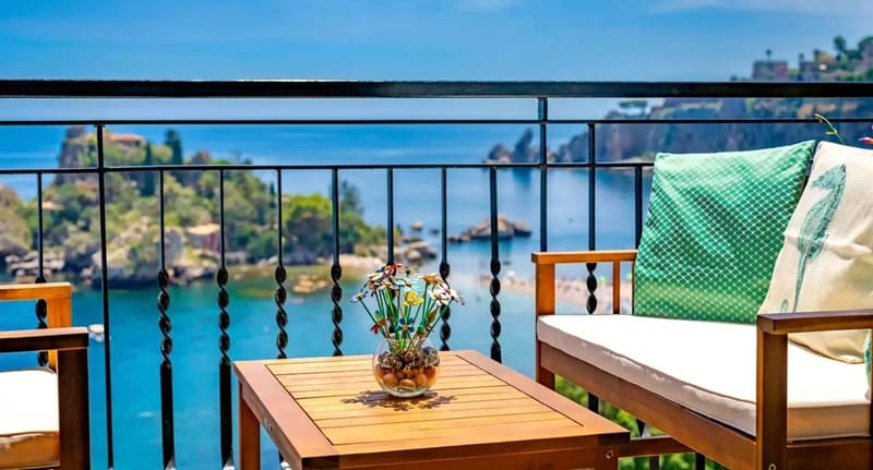 Cohen House Taormina – VINTAGE