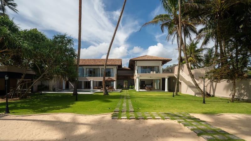 Exterior de Summer Una
