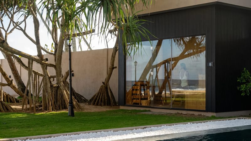 Zona de piscina privada y sauna