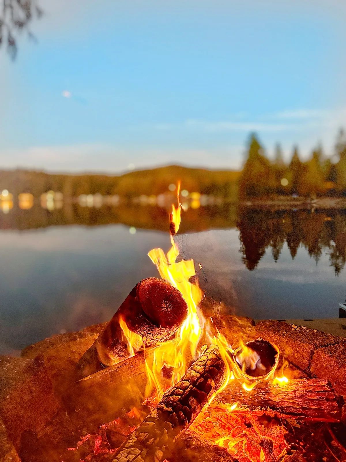Ellie’s Lake House