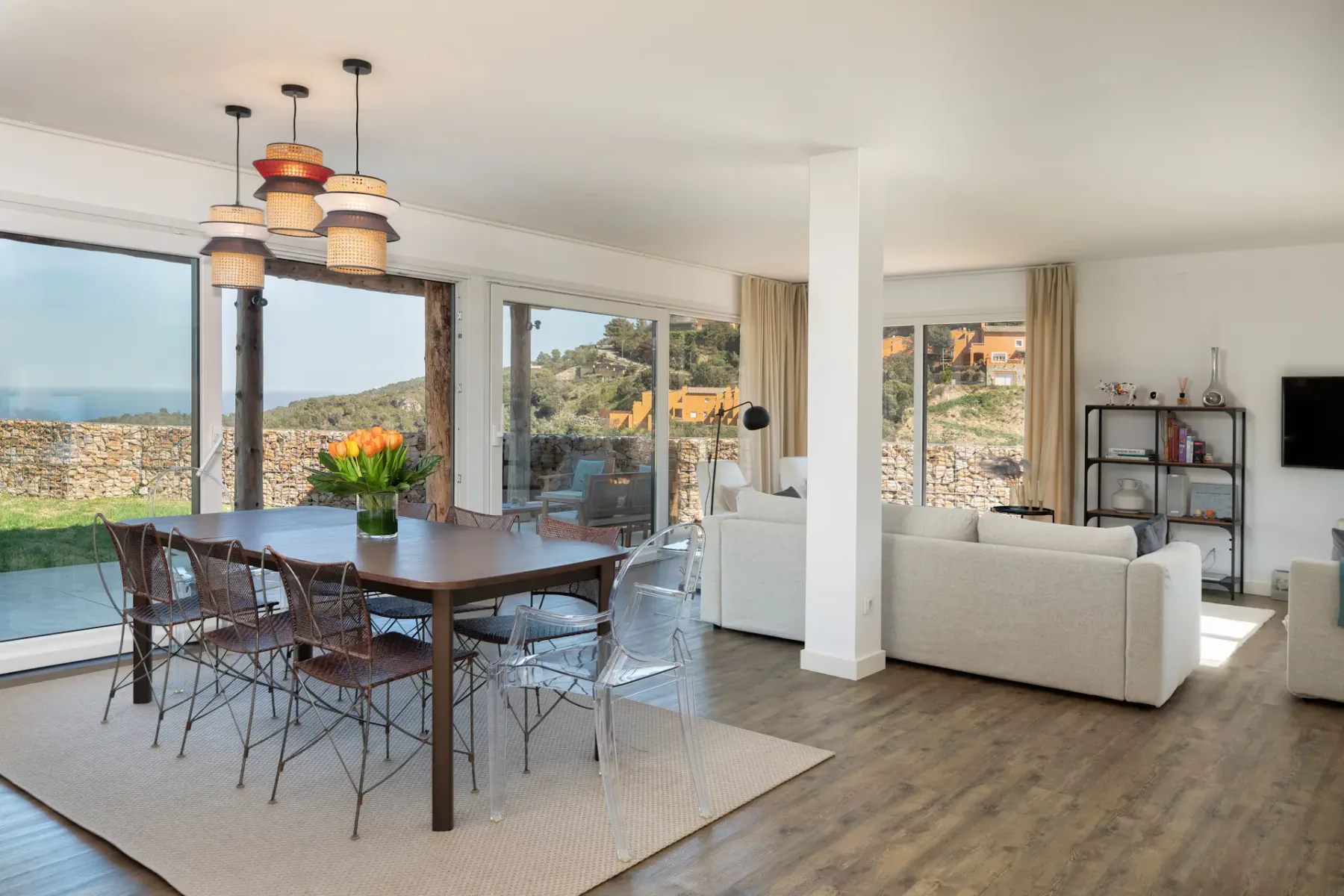Spacious living room sea view Casa Ciudamar Costa Brava