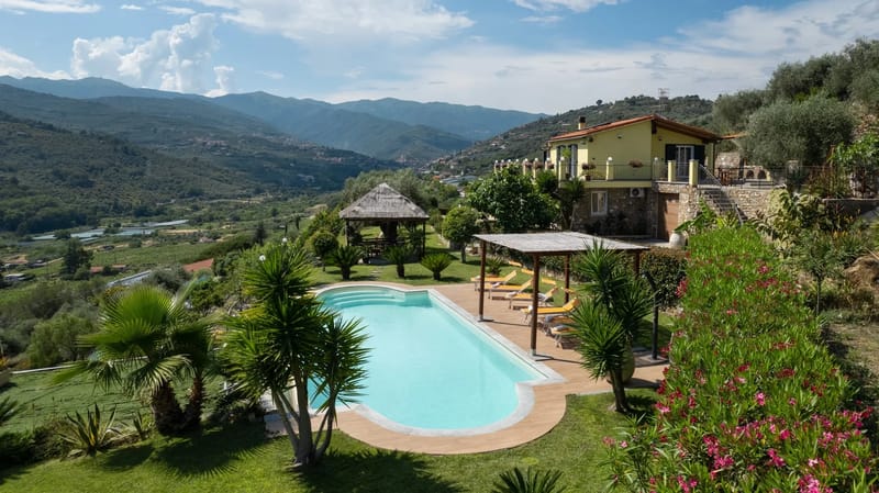 VILLA VITTORIO 6+2 - Liguria