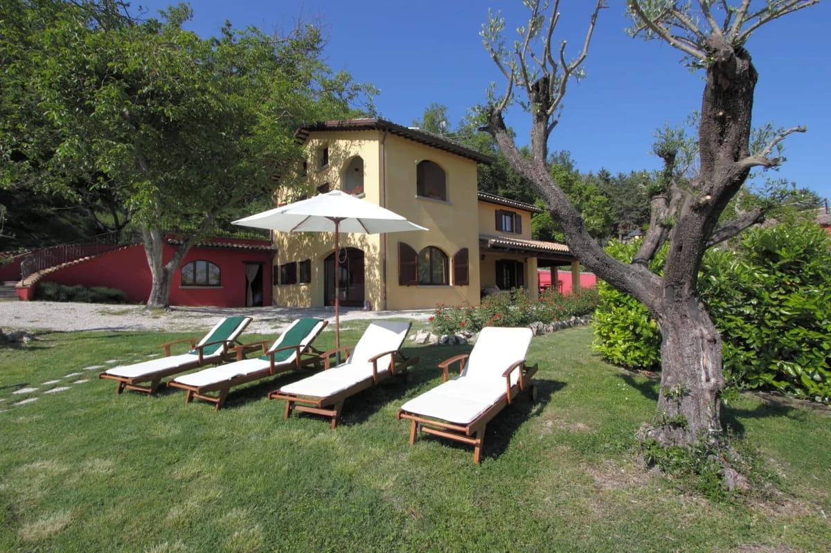 CASALE DEGLI ULIVI 8+2 - Marche