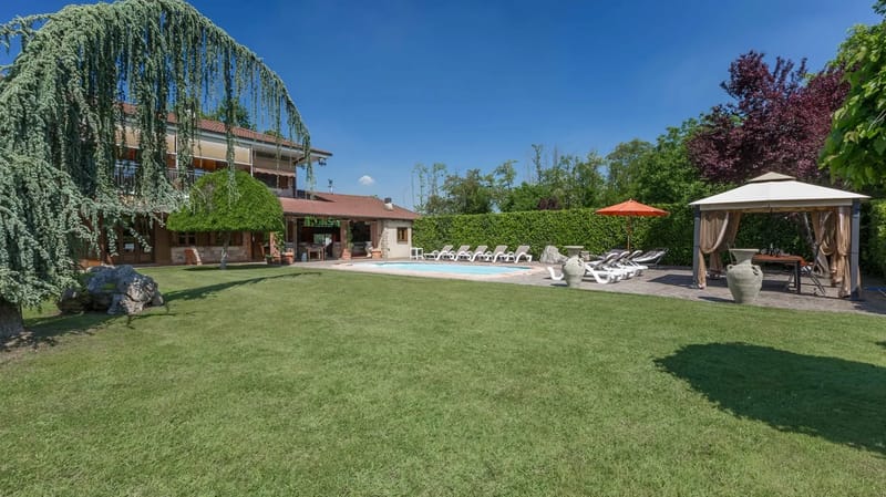 VILLA MIKI 6