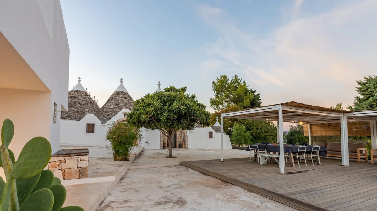 Trullo Santa Pazienza 6+3