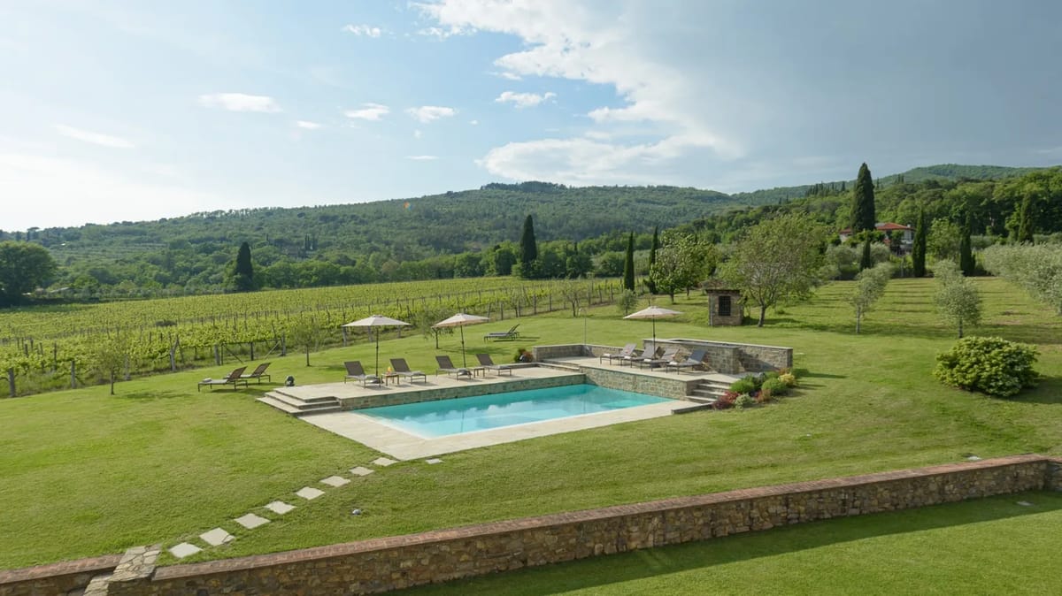 CA MAGGIORE 8+2 - Tuscany