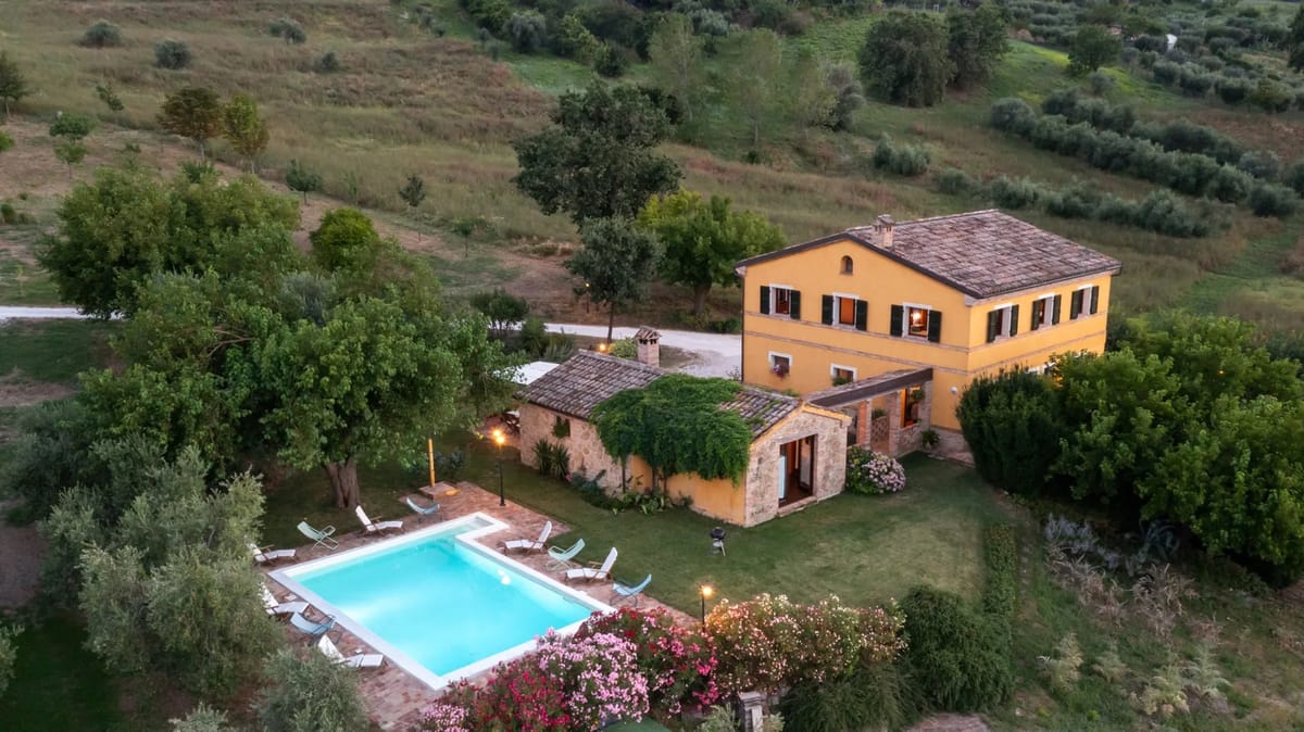 CASALE VERDICCHIO 10+2 - Marche