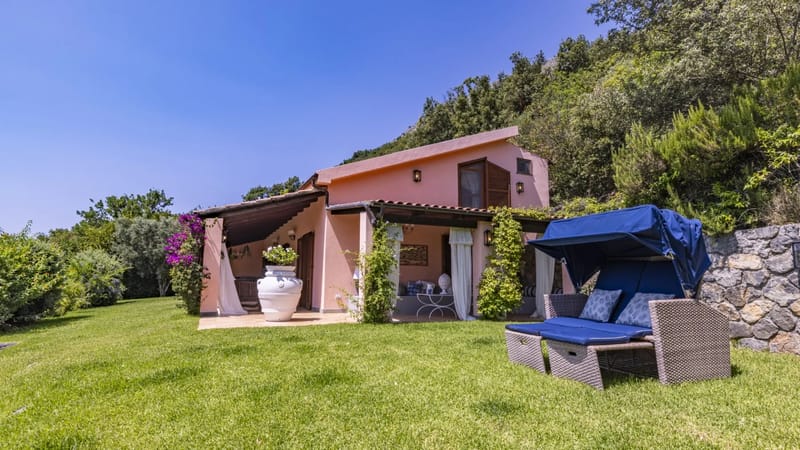 VILLA BAMBU' 9+2 - Basilicata