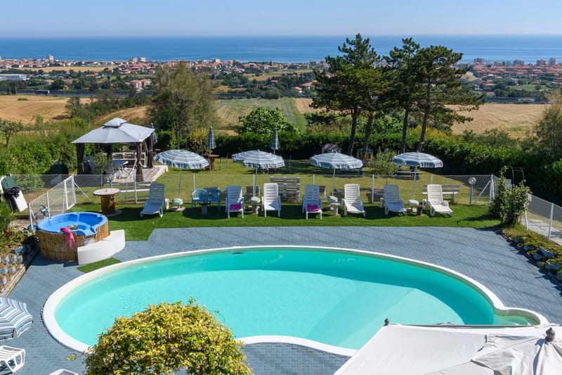 VILLA ALMA 8+2 - Marche