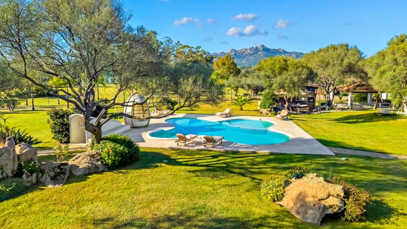 VILLA TYPHA 10 - Sardinia