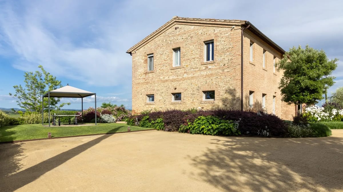 LA FONTE DI SANTA REGINA 16 - Tuscany